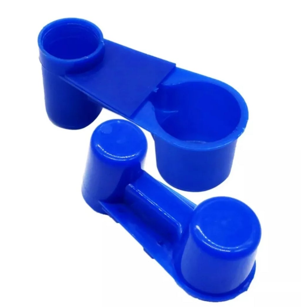 3 x Pigeon bottle drinker cup