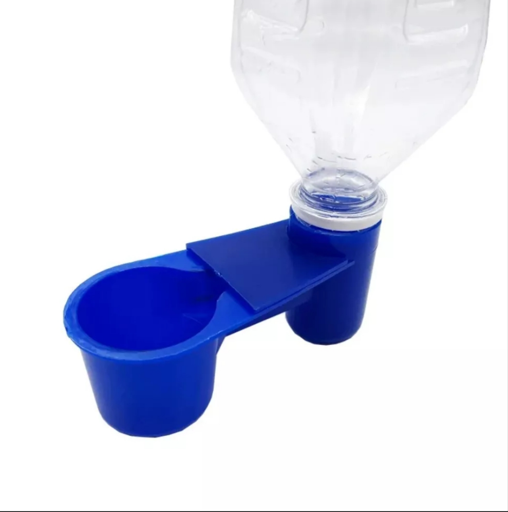 3 x Pigeon bottle drinker cup