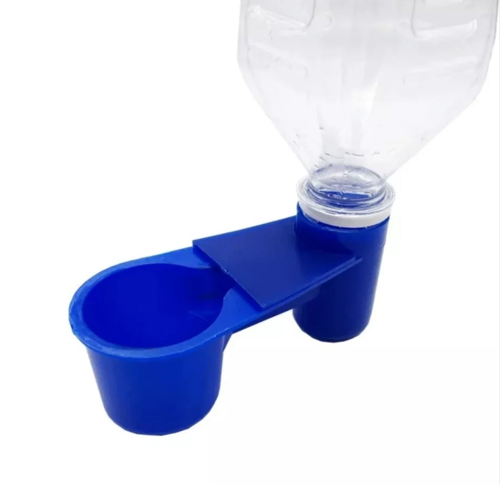 3 x Pigeon bottle drinker cup