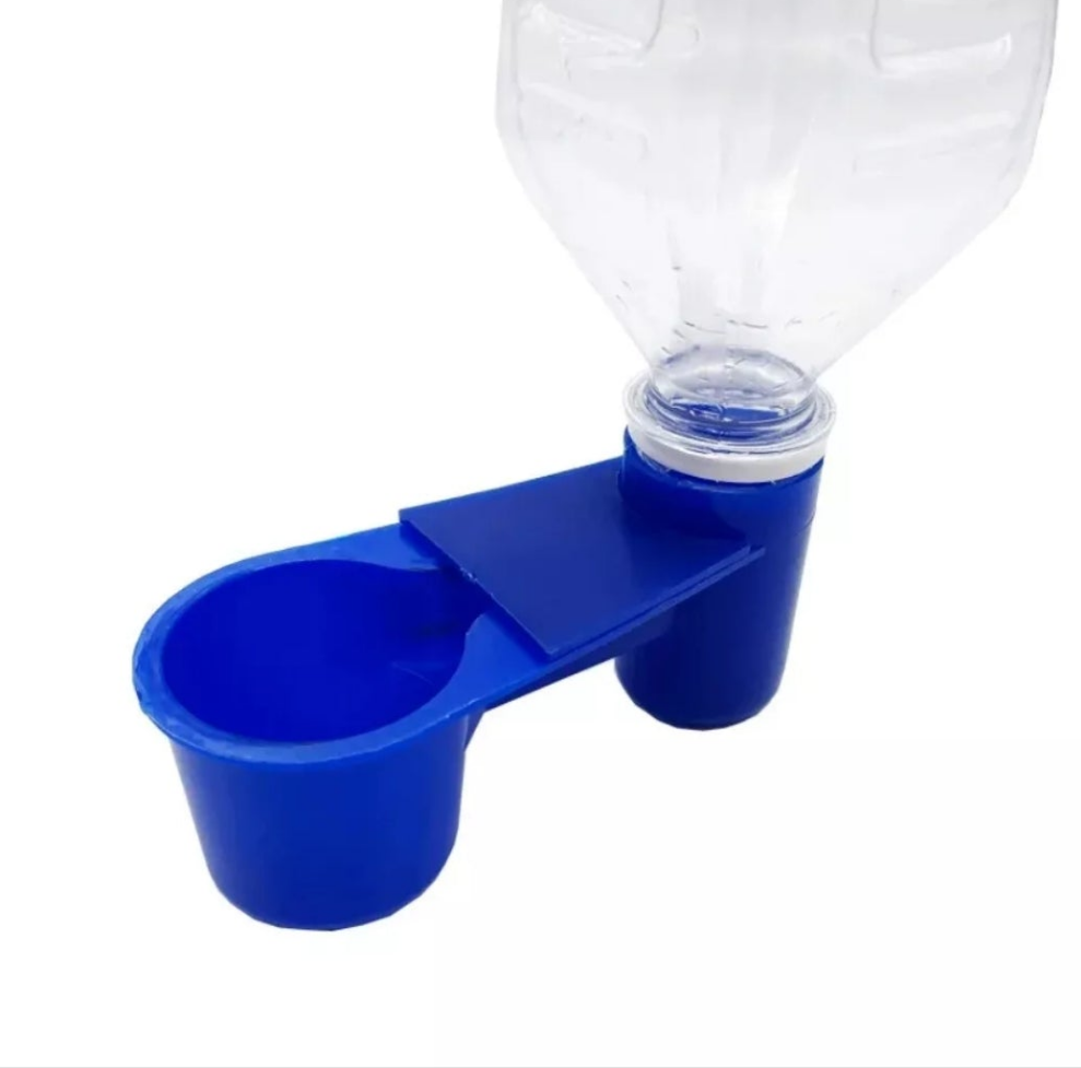 3 x Pigeon bottle drinker cup